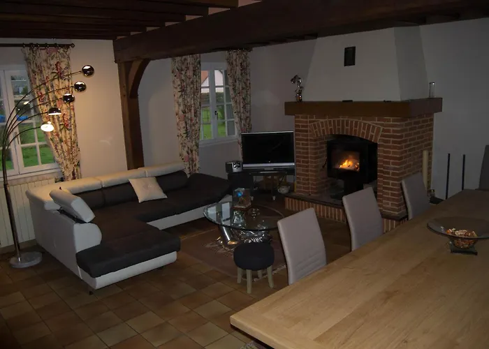 La Chaumiere De L'epine - Maison Paisible Entre Forets & Plages La Crique